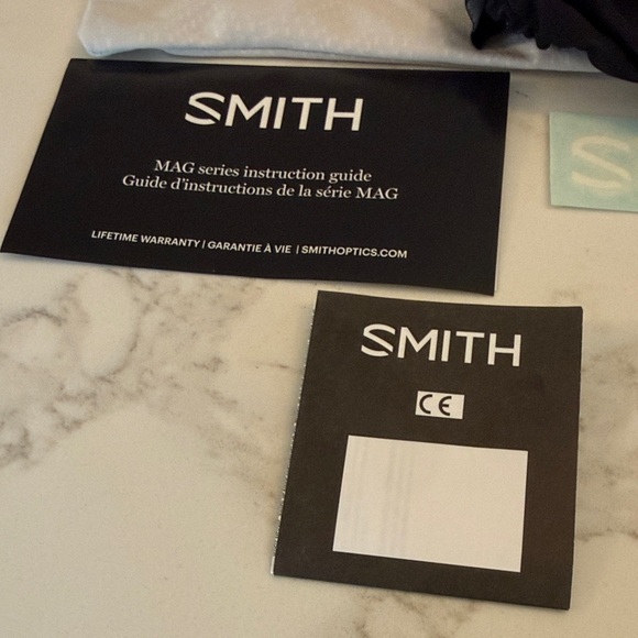 SMITH I/O Mag S Ski Goggles Chromapop Everyday Violet Mirror & Storm Blue Lens - Picture 3 of 8